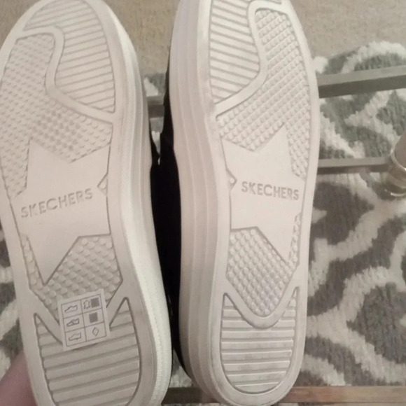 Skechers street air cooled memory foam size 8.5 women - Picture 5 of 6